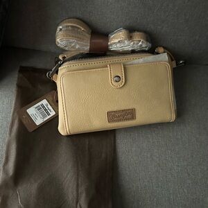 Wrangler Beige Crossbody Bag